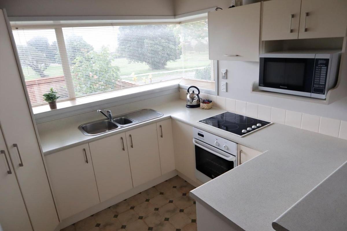 Albatross House Villa Кайкура Екстериор снимка